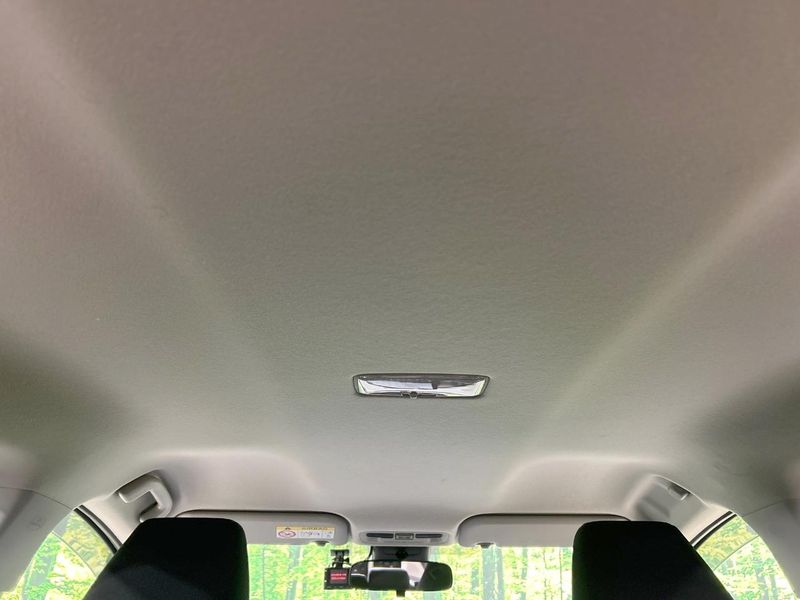 2022 Toyota Aqua 6AA-MXPK11 (UW-6a657bb950500)[25]