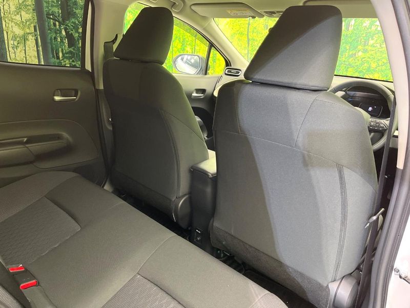 2024 Toyota Aqua 6AA-MXPK11 (UW-6a657bbccf25e)[20]