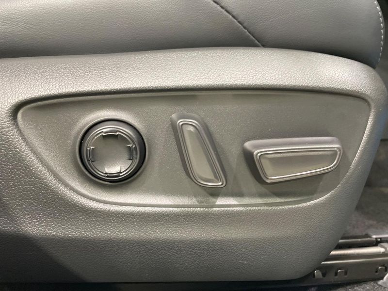 2020 Toyota Harrier 6BA-MXUA80 (UW-6a657bc999da9)[28]