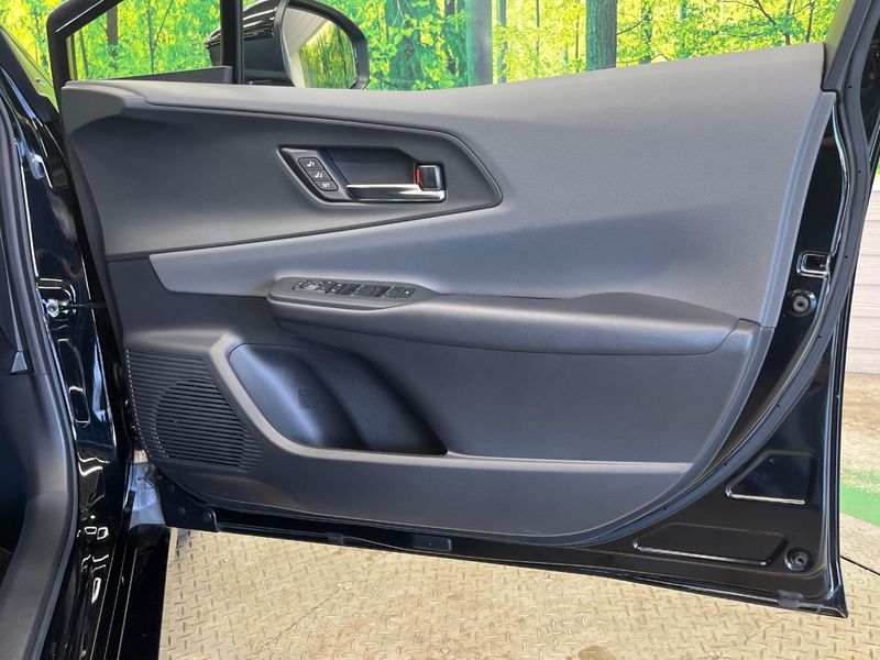 2023 Toyota Prius 6AA-MXWH60 (UW-6a657bd77697e)[19]