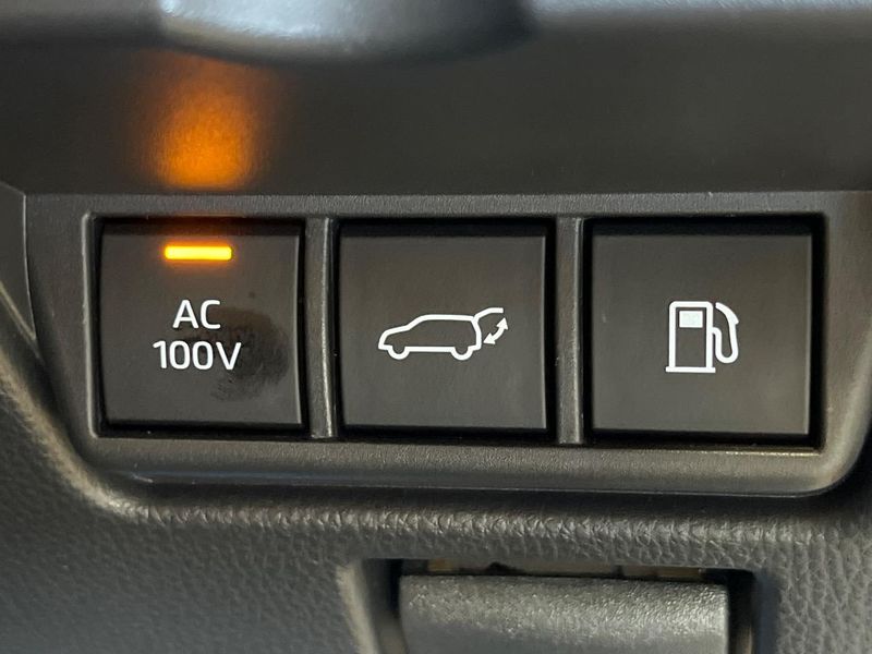 2023 Toyota Prius 6AA-MXWH60 (UW-6a657bd77697e)[26]