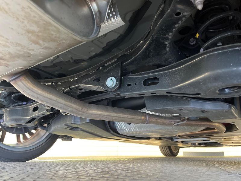 2023 Toyota Prius 6AA-MXWH60 (UW-6a657bd77697e)[13]