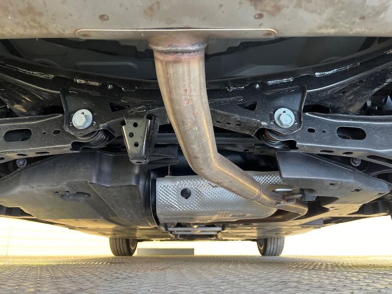 2023 Toyota Prius 6AA-MXWH60 (UW-6a657bd77697e)[11]
