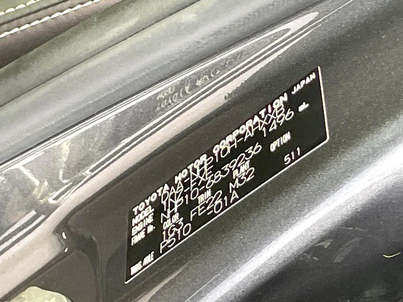 2019 Toyota Aqua DAA-NHP10H (UW-6a657bfb93381)[1]