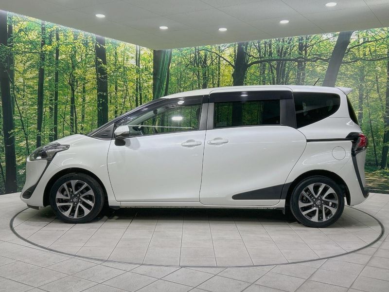 2019 Toyota Sienta DBA-NSP170G (UW-6a657c06c62a2)[8]