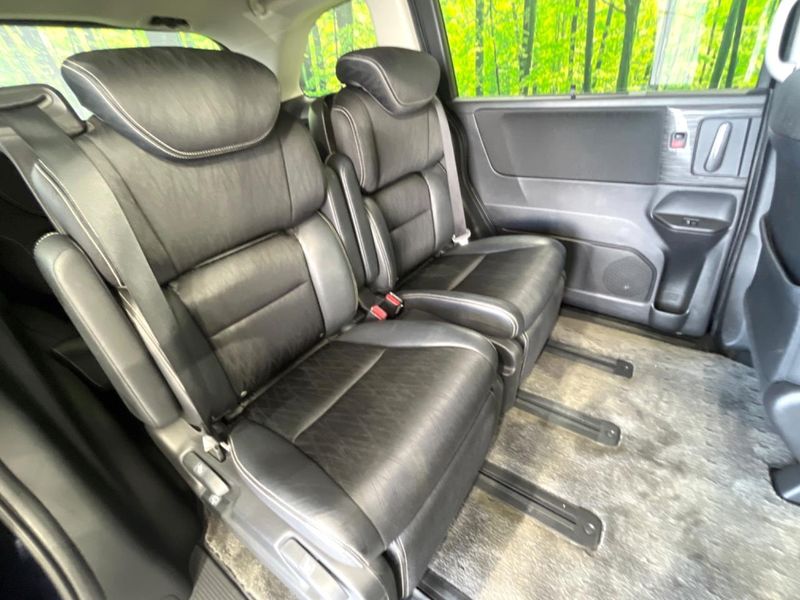 2014 Honda Odyssey DBA-RC1 (UW-6a657c12e9ac5)[18]