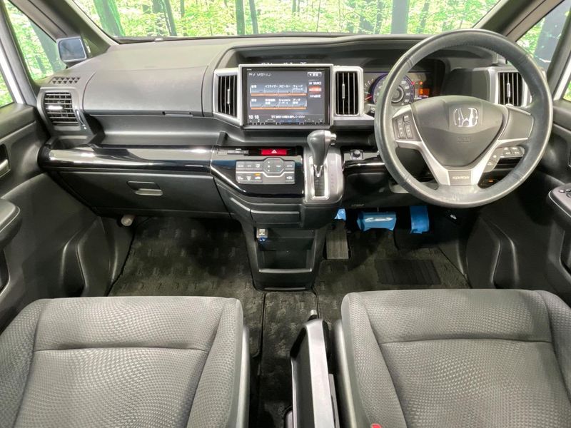 2013 Honda Stepwgn Spada DBA-RK5 (UW-6a657c181f282)[20]