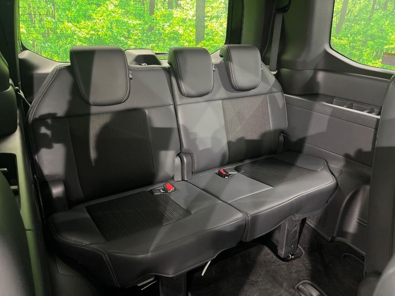 2022 Honda Step Wagon 5BA-RP7 (UW-6a657c1b87401)[12]