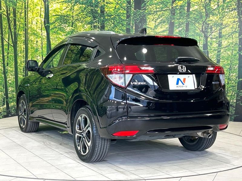 2014 Honda Vezel DAA-RU3 (UW-6a657c217d546)[10]