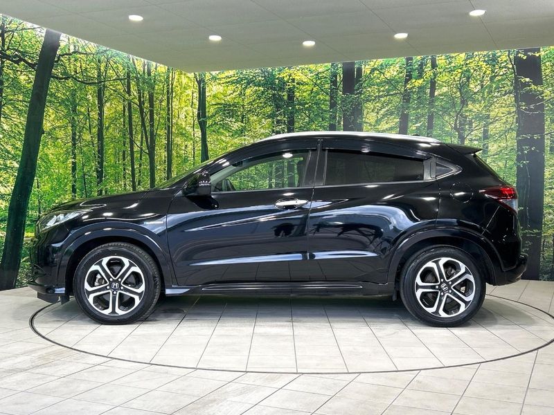 2014 Honda Vezel DAA-RU3 (UW-6a657c217d546)[11]