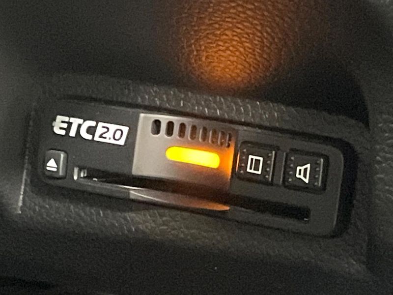 2024 Honda Vezel 6AA-RV5 (UW-6a657c34ae4af)[23]