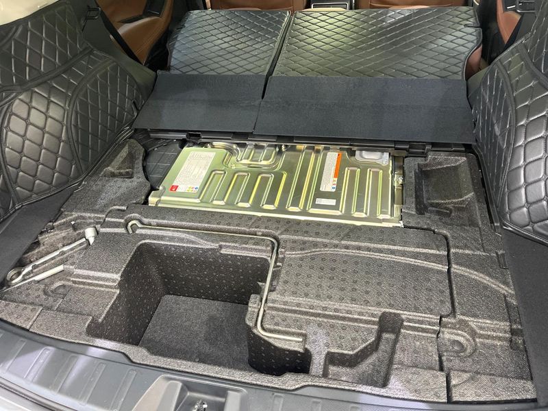 2018 Subaru Forester 5AA-SKE (UW-6a657c49ebd99)[22]