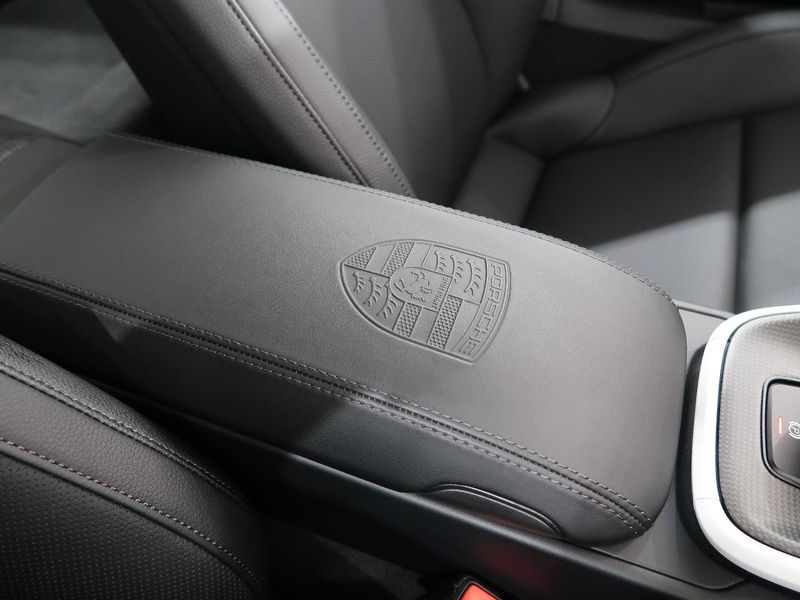 2024 Porsche 911 7BA-992SK1 (UW-6a657c8fe6fba)[25]