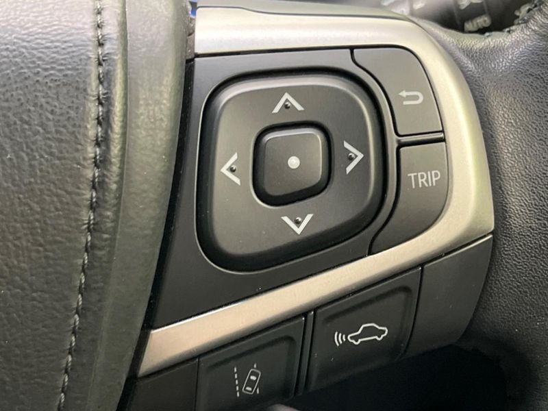 2018 Toyota Harrier DBA-ZSU60W (UW-6a657cbe38dae)[16]