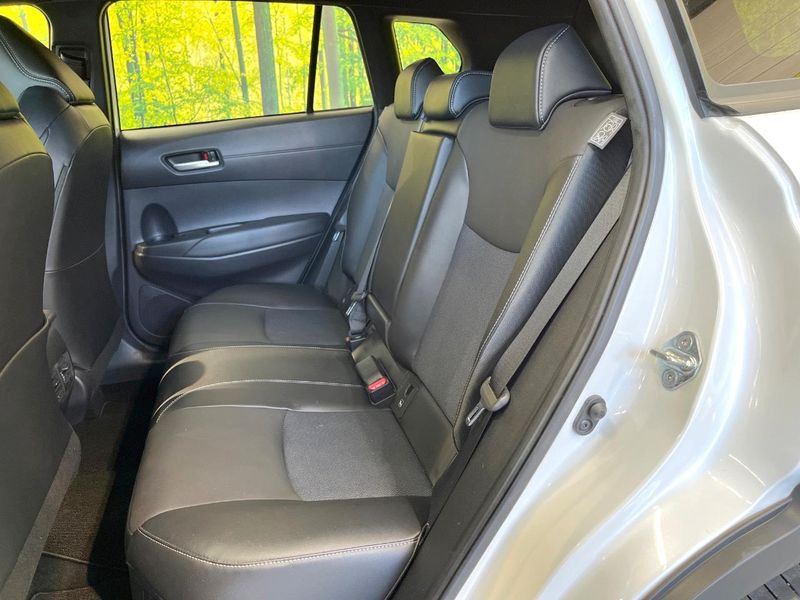 2023 Toyota Corolla Cross 6AA-ZVG13 (UW-6a657cbfde9d2)[10]