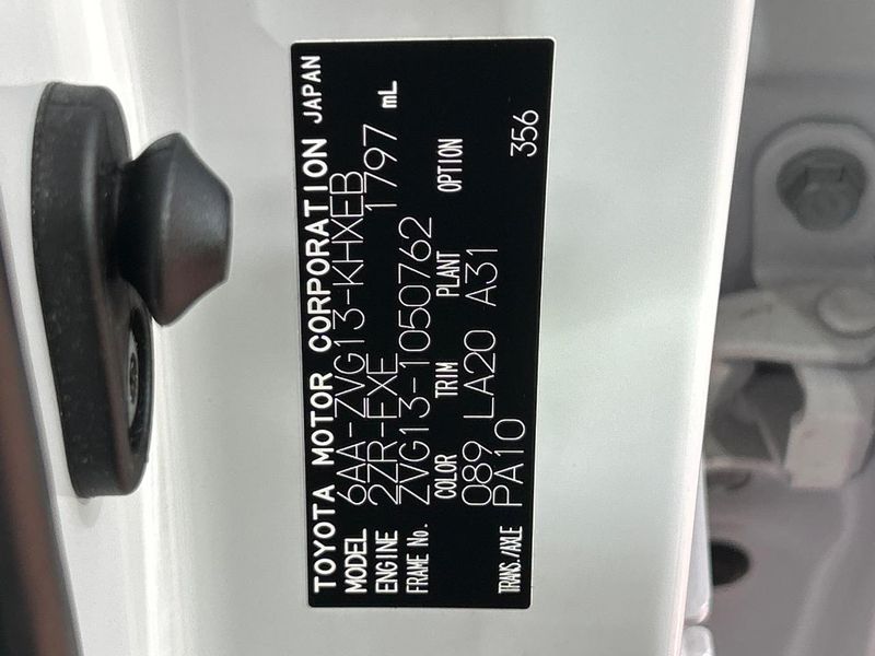2024 Toyota Corolla Cross 6AA-ZVG13 (UW-6a657cc2becd0)[1]
