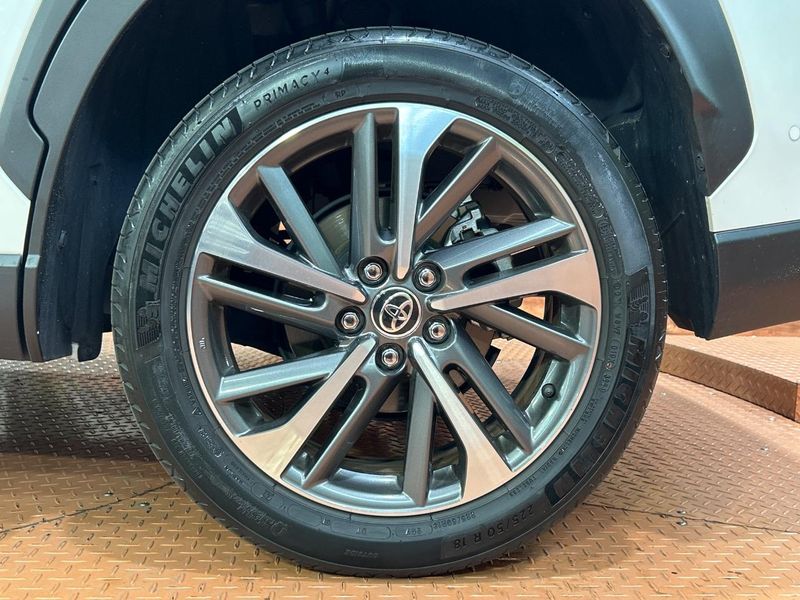 2024 Toyota Corolla Cross 6AA-ZVG13 (UW-6a657cc2becd0)[4]