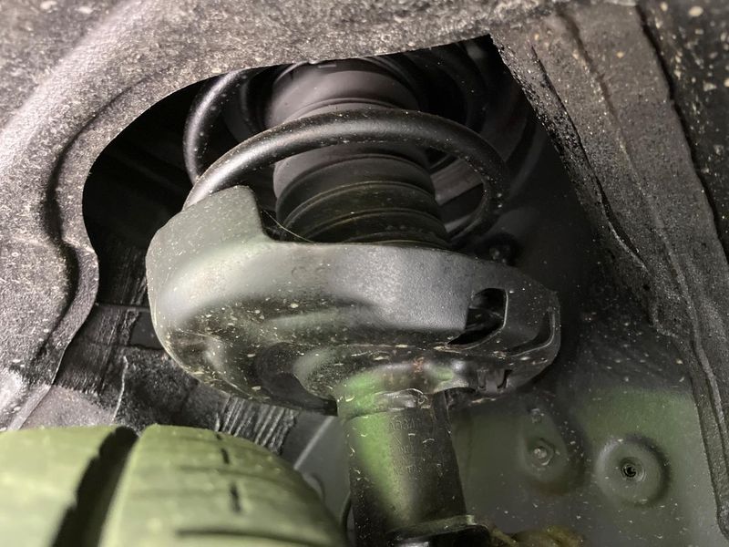 2024 Toyota Voxy 6AA-ZWR90W (UW-6a657cf7769f6)[9]