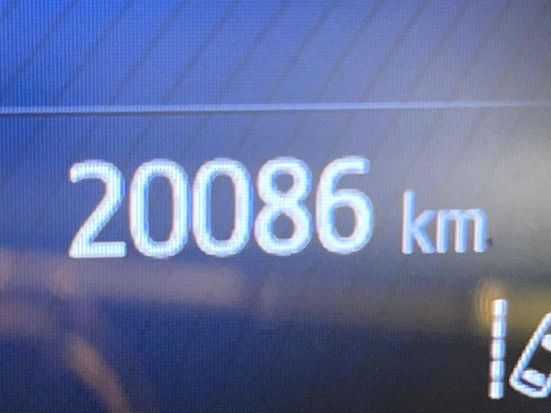 2019 Toyota C-HR DAA-ZYX10 (UW-6a657cff0b16b)[2]