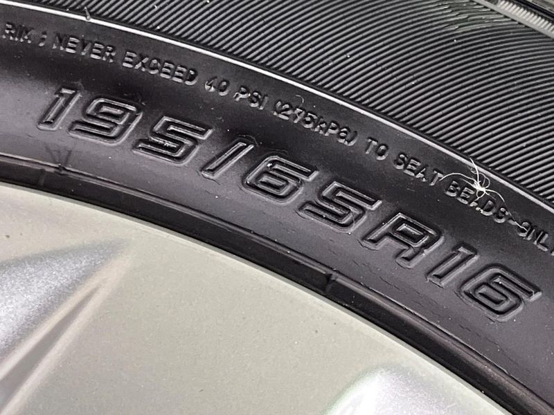 2022 Daihatsu Rocky 3BA-A210S (UW-6a66ca78d3680)[14]