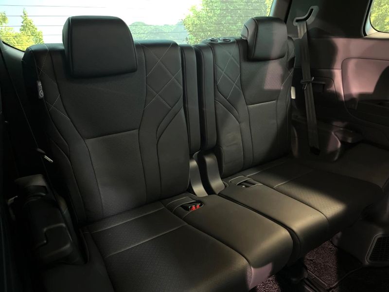2023 Toyota Vellfire Hybrid 6AA-AAHH40W (UW-6a66ca79cc9ac)[17]