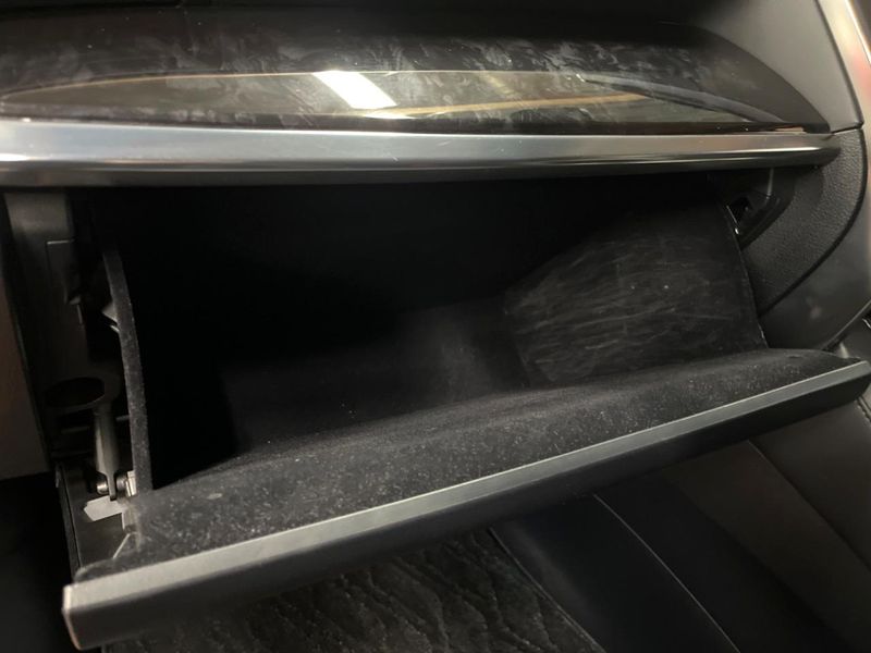2019 Toyota Vellfire DBA-AGH30W (UW-6a66ca92ab188)[4]