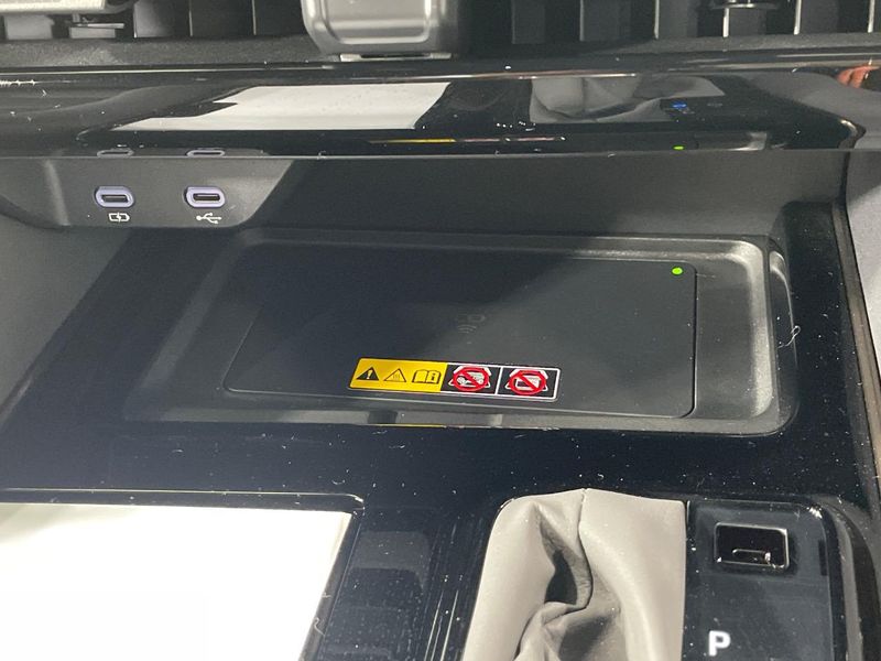 2024 Toyota Alphard 3BA-AGH40W (UW-6a66caa544e60)[17]