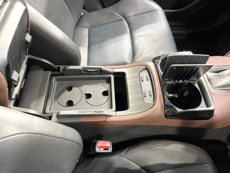 2021 Toyota Harrier Hybrid 6AA-AXUH85 (UW-6a66cacb79576)[29]