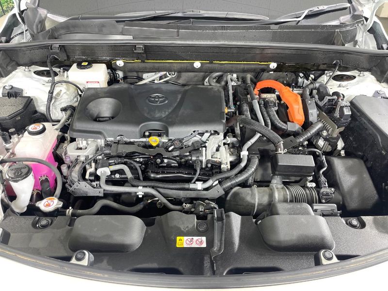2021 Toyota Harrier Hybrid 6AA-AXUH85 (UW-6a66cacb79576)[4]