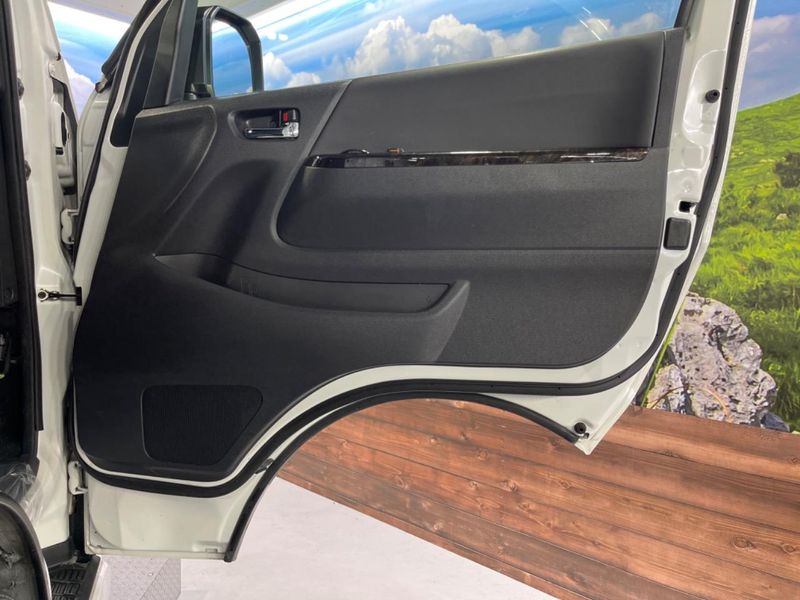2023 Toyota Hiace Van 3DF-GDH201V (UW-6a66cb55843df)[21]