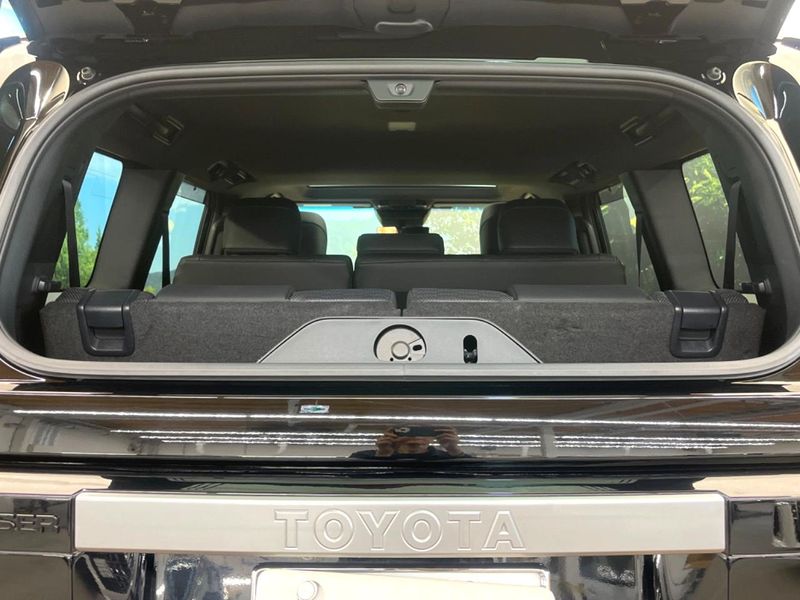 2025 Toyota Land Cruiser 250 3DA-GDJ250W (UW-6a66cb59d49c7)[27]