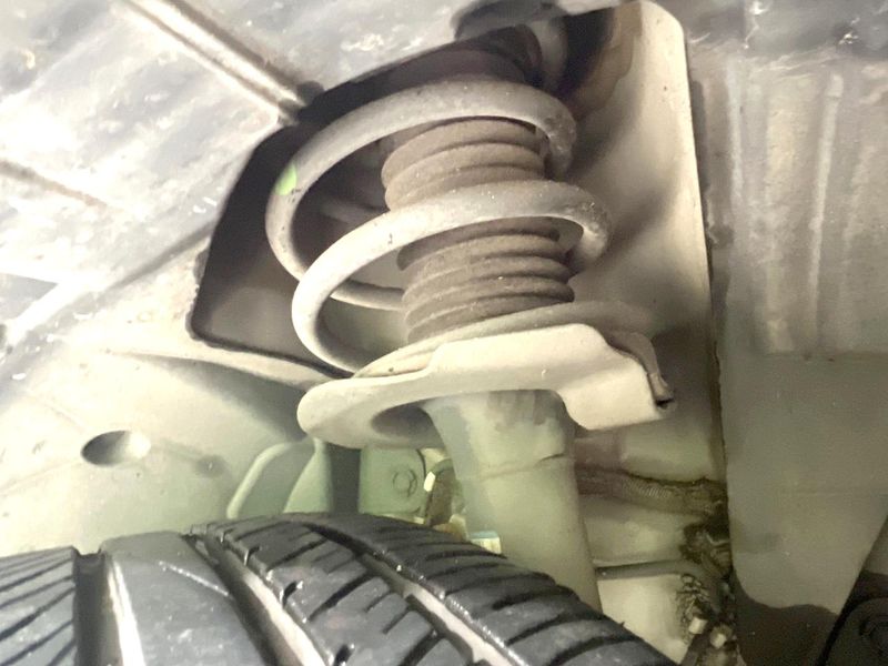 2017 Nissan Serena DAA-GFC27 (UW-6a66cb605b3dc)[8]