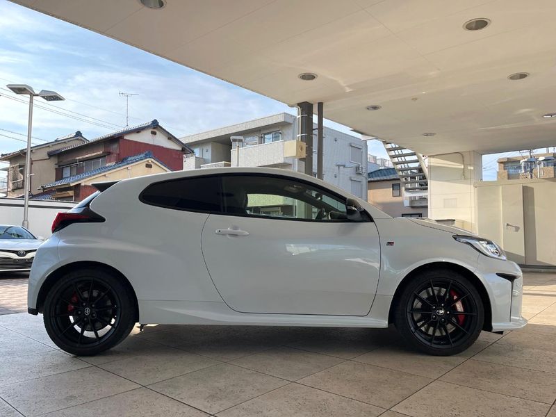 2020 Toyota GR YARIS 4BA-GXPA16 (UW-6a66cb8b6d39a)[26]
