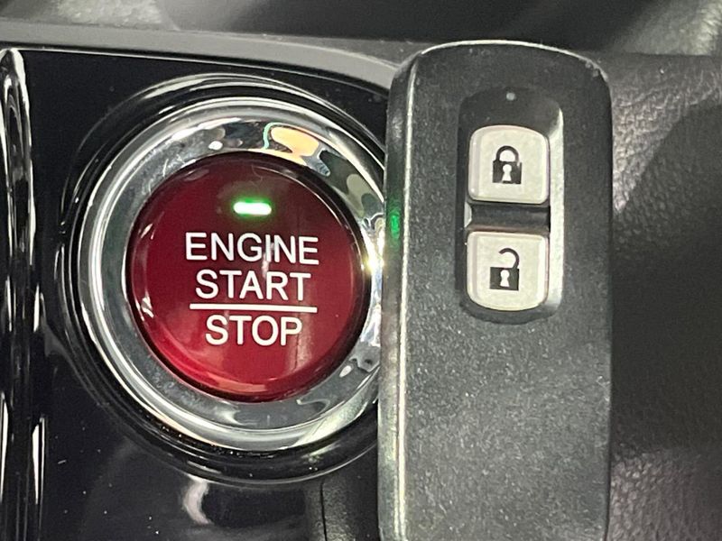 2015 Honda N-BOX Slash DBA-JF1 (UW-6a66cbd1affb0)[4]