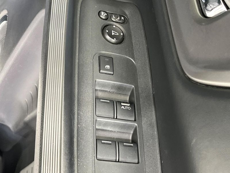 2015 Honda N-BOX Slash DBA-JF1 (UW-6a66cbd1affb0)[6]