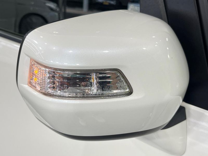 2015 Honda N-BOX Slash DBA-JF1 (UW-6a66cbd1affb0)[13]