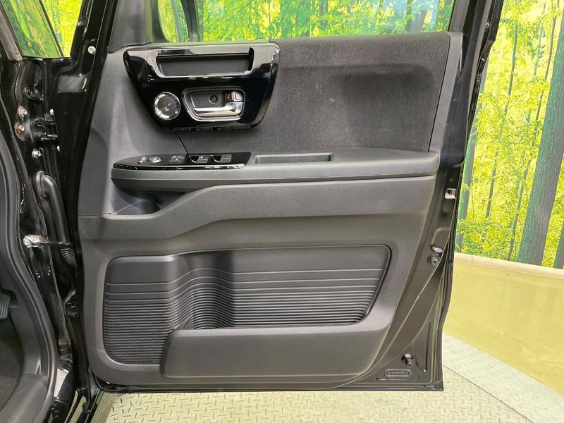2022 Honda N-BOX CUSTOM 6BA-JF3 (UW-6a66cbe4f2d43)[23]