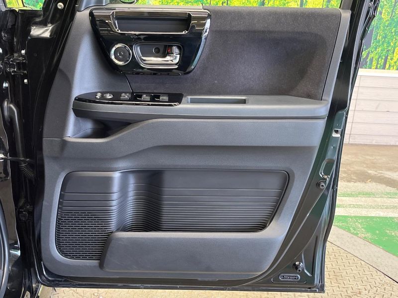 2021 Honda N-BOX CUSTOM 6BA-JF3 (UW-6a66cbe7ed5bd)[14]