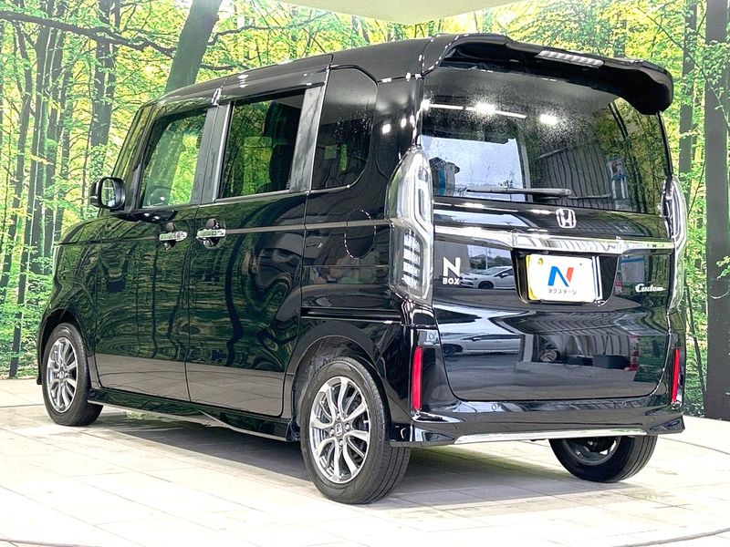 2022 Honda N-BOX CUSTOM 6BA-JF3 (UW-6a66cbefb8a8a)[27]