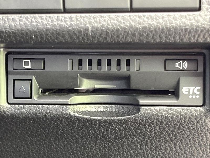 2021 Toyota RAV4 6BA-MXAA54 (UW-6a66cd0a61403)[11]