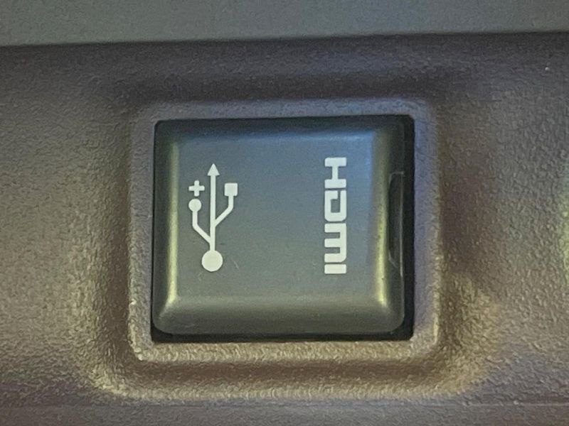 2021 Toyota RAV4 6BA-MXAA54 (UW-6a66cd0a61403)[24]