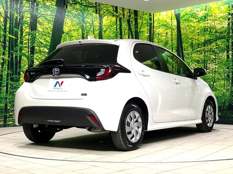 2023 Toyota Yaris 6AA-MXPH10 (UW-6a66cd17ddce6)[18]