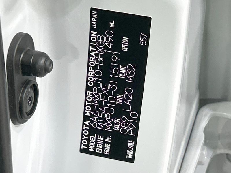 2023 Toyota Yaris Cross 6AA-MXPJ10 (UW-6a66cd1fe0f43)[1]
