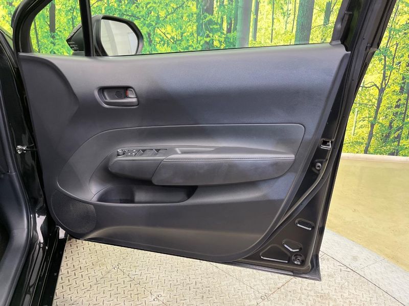 2021 Toyota Aqua 6AA-MXPK11 (UW-6a66cd260e1c4)[21]