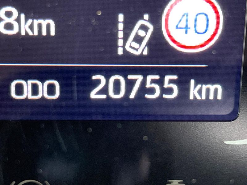 2021 Toyota Aqua 6AA-MXPK16 (UW-6a66cd2cc2eb1)[2]