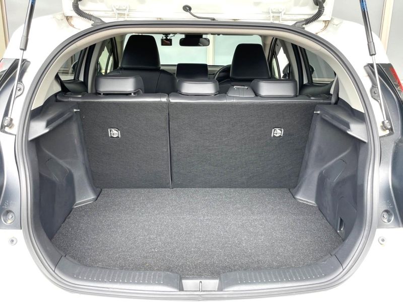 2021 Toyota Aqua 6AA-MXPK16 (UW-6a66cd2cc2eb1)[27]