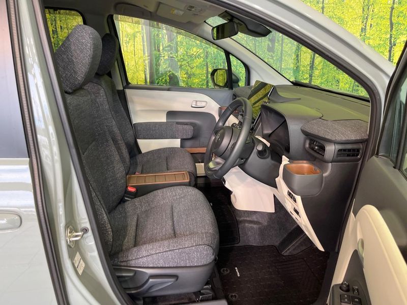 2024 Toyota Sienta 6AA-MXPL10G (UW-6a66cd3149296)[25]