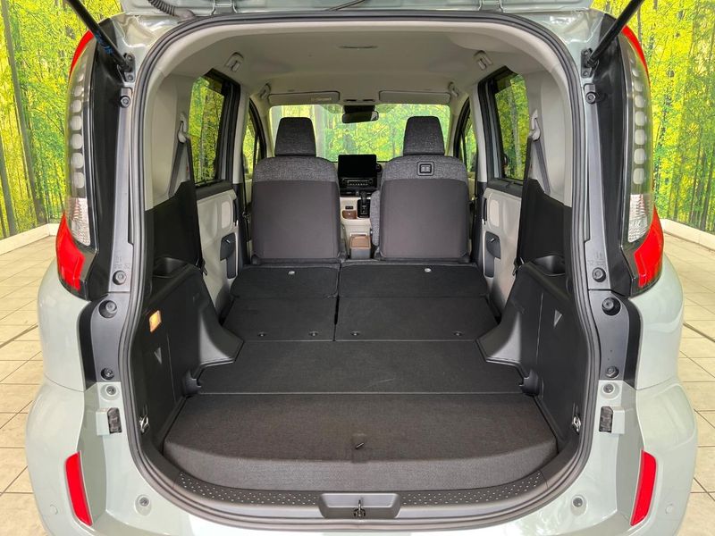 2024 Toyota Sienta 6AA-MXPL10G (UW-6a66cd3149296)[19]