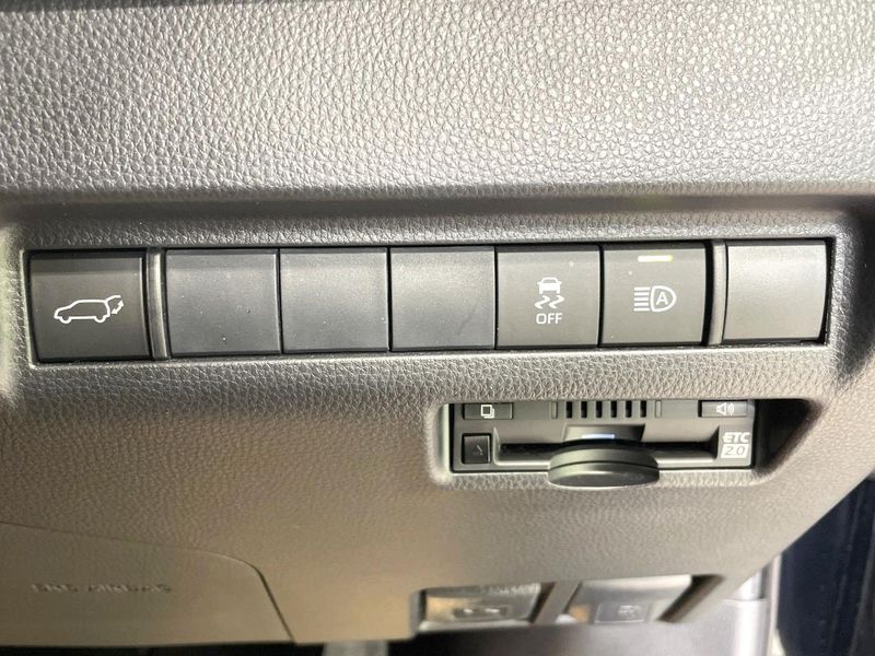 2020 Toyota Harrier 6BA-MXUA80 (UW-6a66cd38bde08)[23]