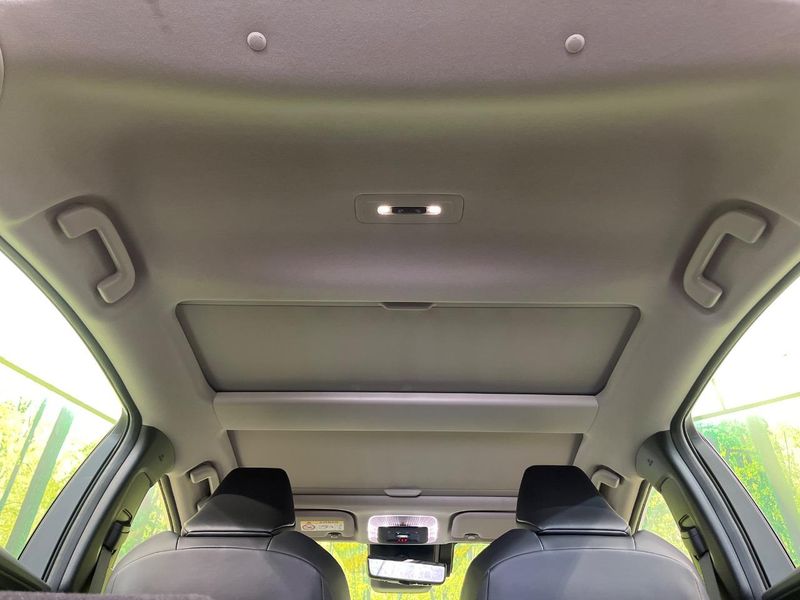 2024 Toyota Prius 6AA-MXWH60 (UW-6a66cd48a3b69)[12]